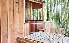 Maisonette Et Spa Bois